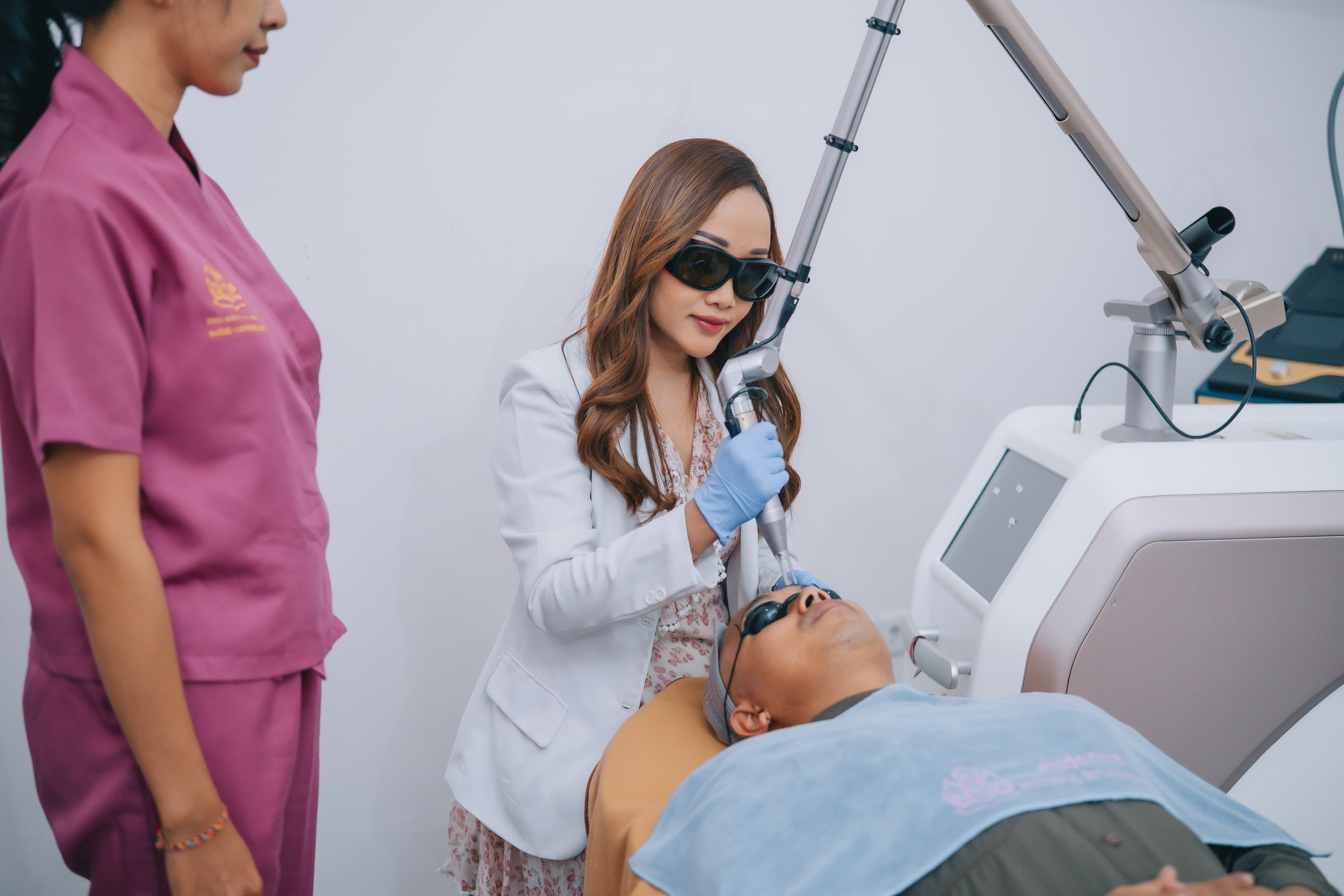 Contouring & Lifting